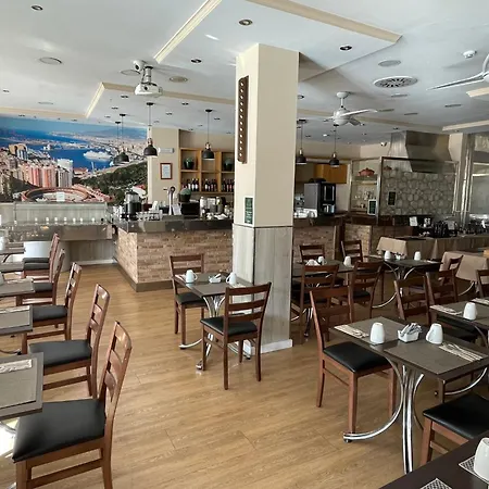 ホテル Sercotel Tribuna