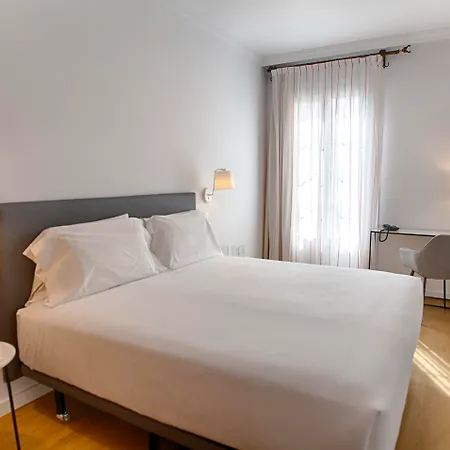 Hotel Sercotel Tribuna