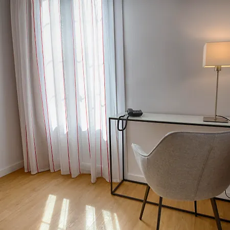 Hotel Sercotel Tribuna 3*