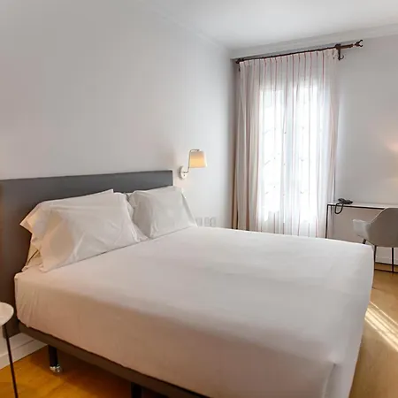 Hotel Sercotel Tribuna 3*