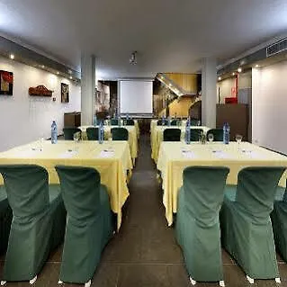Hotel Sercotel Tribuna