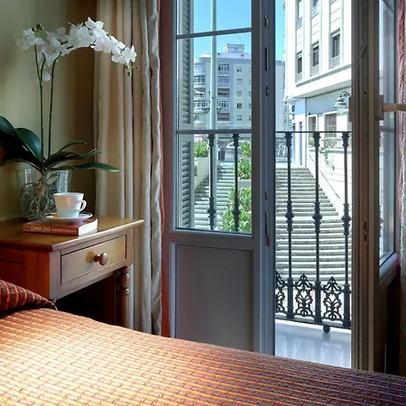 Hotel Sercotel Tribuna 3*