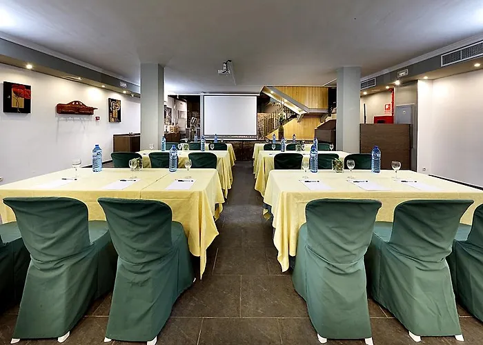 מלון Sercotel Tribuna מאלגה