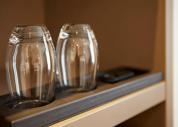 מלון Sercotel Tribuna 3*