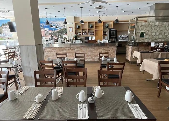 Sercotel Tribuna 3* מאלגה