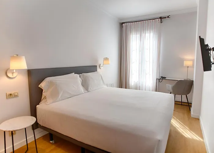 מלון Sercotel Tribuna 3*