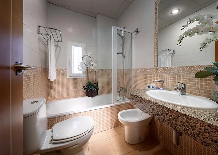 Sercotel Tribuna 3* מאלגה