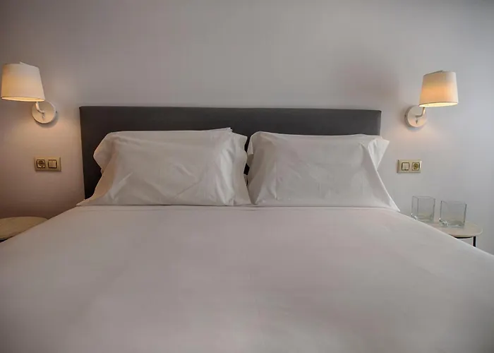 Sercotel Tribuna מלון