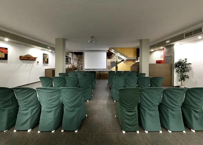 Sercotel Tribuna מלון